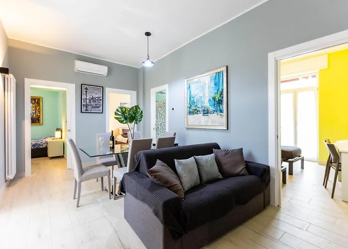 Hostly - Art & Color Midtown - 3br 2ba Apartment *